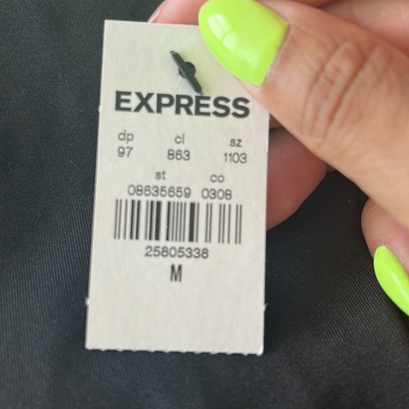 Express Top - Picture 3 of 3